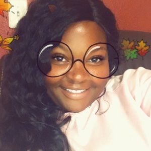 Meet your Posher, Cheryce